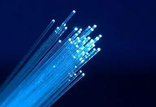 AT&T：到2023年將投資約480億美元，以擴大光纖互聯(lián)和5G無線服務(wù)