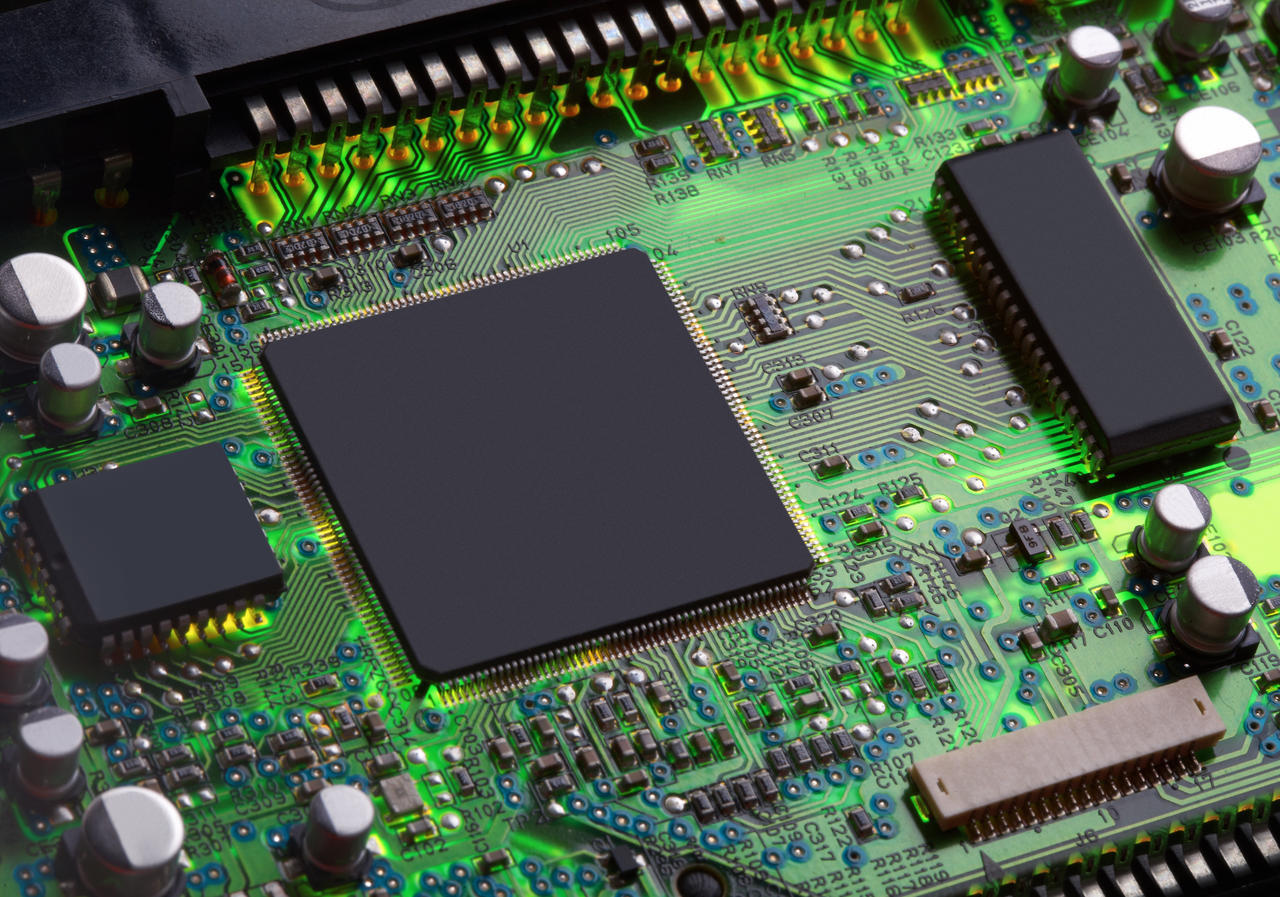 回收博通以太網(wǎng)IC，安森美IGBT模塊，賽靈思FPGA芯片，Microchip傳感器