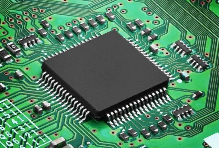 回收存儲器、傳感器、微控制器、收發(fā)器，新能源IC，5G 芯片