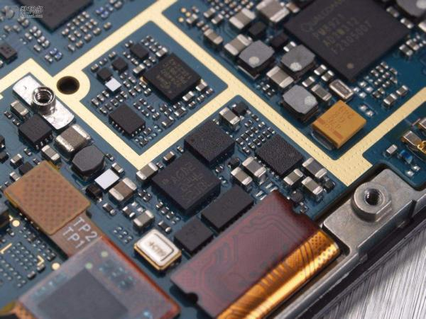 誠信收購Micron存儲(chǔ)器、NAND 閃存、非易失性、串行EEPROM