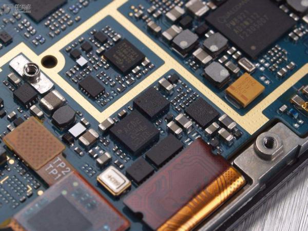 上門回收（Renesas）芯片：藍(lán)牙模塊、WiFi模組、多協(xié)議模塊、RF放大器