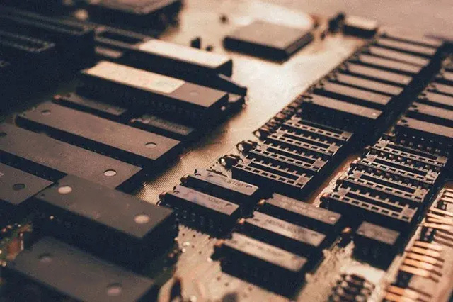收購 Wolfspeed 產品：碳化硅模塊、MOSFET 晶體管模塊、IGBT 模塊